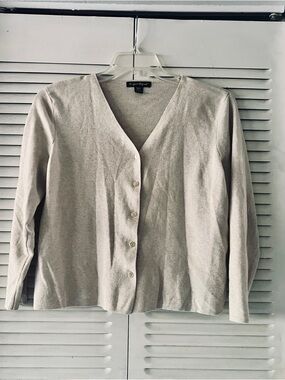 Designers Originals Classic Cream V-Neck Button Cardigan - Women